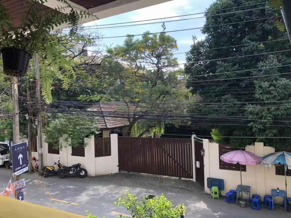 Nego Home Ancient Inn Bangkok Buitenkant foto